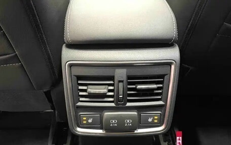 Subaru Forester, 2022 год, 2 390 000 рублей, 11 фотография