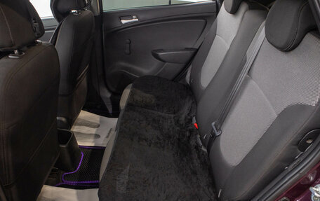 Hyundai Solaris II рестайлинг, 2013 год, 839 000 рублей, 16 фотография