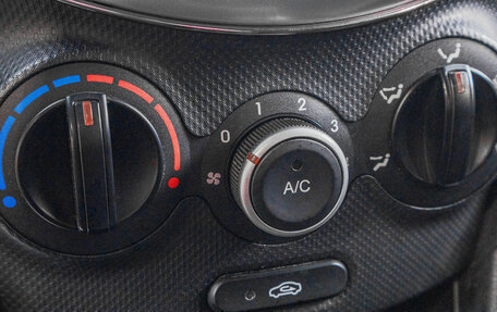 Hyundai Solaris II рестайлинг, 2013 год, 839 000 рублей, 24 фотография