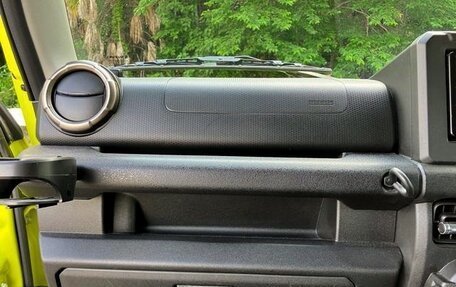 Suzuki Jimny, 2020 год, 1 350 000 рублей, 24 фотография