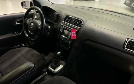 Volkswagen Polo VI (EU Market), 2017 год, 1 259 900 рублей, 13 фотография