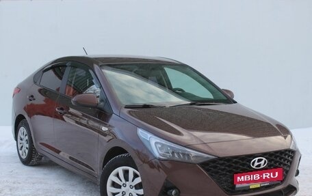 Hyundai Solaris II рестайлинг, 2021 год, 1 449 000 рублей, 3 фотография