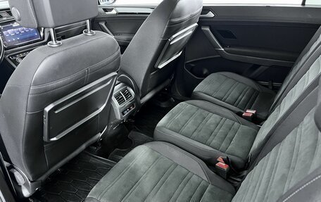 Volkswagen Touran III, 2018 год, 1 979 000 рублей, 11 фотография