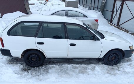 Toyota Corolla, 2001 год, 210 000 рублей, 5 фотография