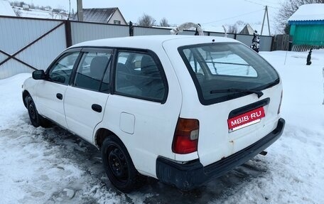 Toyota Corolla, 2001 год, 210 000 рублей, 3 фотография