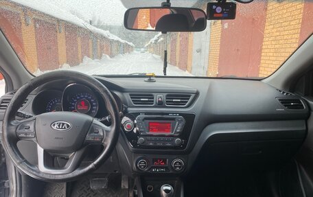 KIA Rio III рестайлинг, 2012 год, 625 000 рублей, 18 фотография