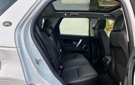 Land Rover Discovery Sport I рестайлинг, 2024 год, 9 790 000 рублей, 13 фотография