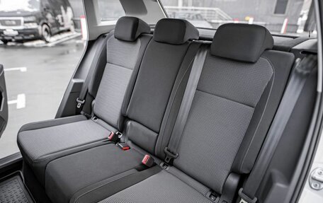 Volkswagen Tiguan II, 2021 год, 2 975 000 рублей, 14 фотография