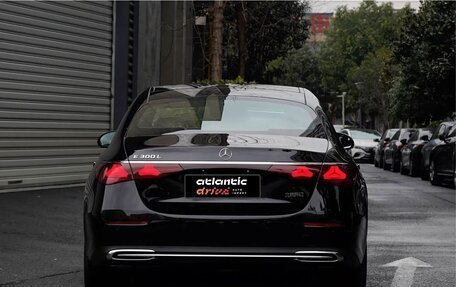 Mercedes-Benz E-Класс, 2025 год, 6 990 000 рублей, 3 фотография