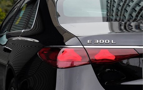 Mercedes-Benz E-Класс, 2025 год, 6 990 000 рублей, 6 фотография