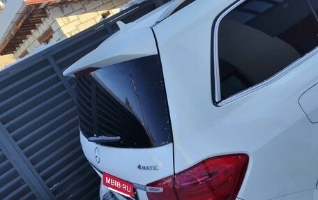 Mercedes-Benz GL-Класс, 2014 год, 2 000 000 рублей, 2 фотография