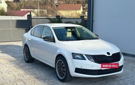 Skoda Octavia, 2018 год, 1 600 000 рублей, 3 фотография