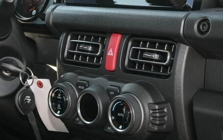 Suzuki Jimny, 2025 год, 2 720 000 рублей, 8 фотография