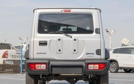 Suzuki Jimny, 2025 год, 2 720 000 рублей, 18 фотография