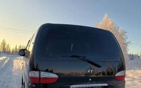 Hyundai H-1 II рестайлинг, 2007 год, 1 800 000 рублей, 7 фотография