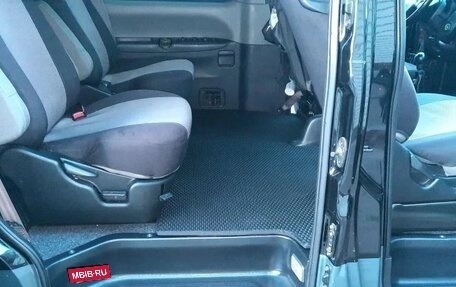 Hyundai H-1 II рестайлинг, 2007 год, 1 800 000 рублей, 2 фотография