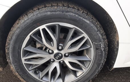 KIA K5, 2021 год, 1 750 000 рублей, 15 фотография