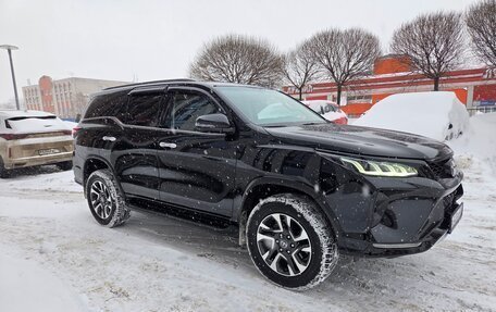 Toyota Fortuner II, 2022 год, 5 500 000 рублей, 3 фотография
