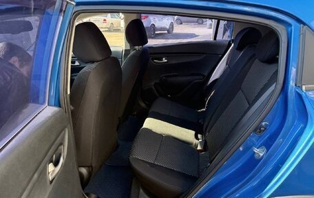 KIA Rio IV, 2018 год, 1 700 000 рублей, 2 фотография