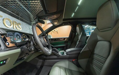 Porsche Cayenne III, 2025 год, 17 590 000 рублей, 10 фотография