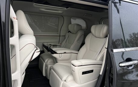 Lexus LM, 2025 год, 16 990 000 рублей, 7 фотография