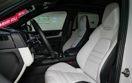 Porsche Cayenne III, 2025 год, 18 200 000 рублей, 3 фотография