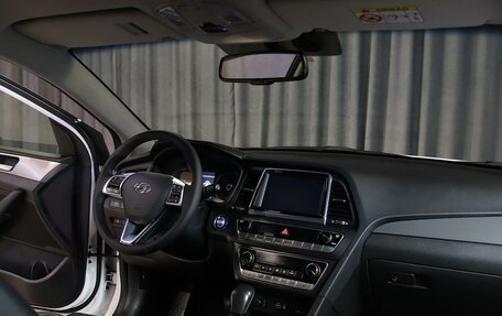 Hyundai Sonata VII, 2019 год, 1 749 000 рублей, 5 фотография