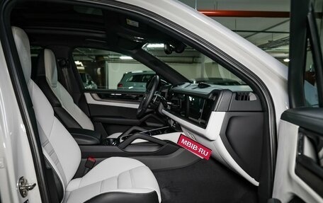 Porsche Cayenne III, 2025 год, 18 200 000 рублей, 27 фотография