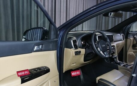 KIA Sportage IV рестайлинг, 2019 год, 2 499 000 рублей, 5 фотография