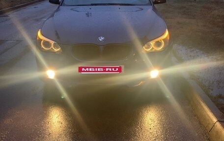 BMW 5 серия, 2004 год, 1 350 000 рублей, 4 фотография