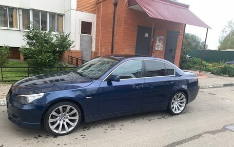 BMW 5 серия, 2004 год, 1 350 000 рублей, 9 фотография