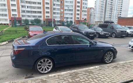 BMW 5 серия, 2004 год, 1 350 000 рублей, 8 фотография