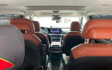 KIA Carnival, 2022 год, 5 100 000 рублей, 10 фотография