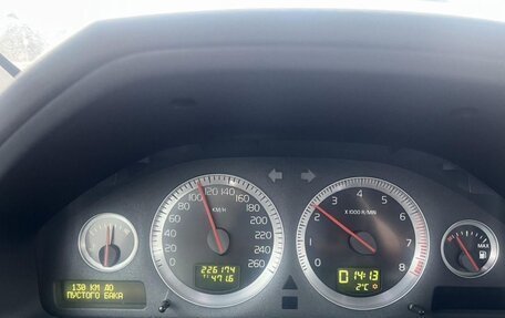 Volvo XC90 II рестайлинг, 2007 год, 1 000 000 рублей, 30 фотография