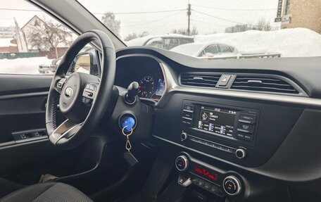 KIA Rio IV, 2021 год, 1 790 000 рублей, 11 фотография