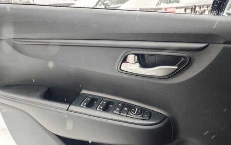 KIA Rio IV, 2021 год, 1 790 000 рублей, 18 фотография