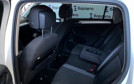 Volkswagen Tiguan II, 2017 год, 1 840 000 рублей, 13 фотография