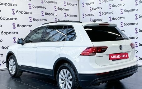 Volkswagen Tiguan II, 2017 год, 1 840 000 рублей, 4 фотография