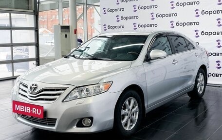Toyota Camry, 2010 год, 1 185 000 рублей, 2 фотография