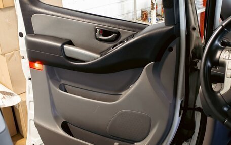 Hyundai Grand Starex Grand Starex I рестайлинг 2, 2015 год, 1 595 000 рублей, 12 фотография