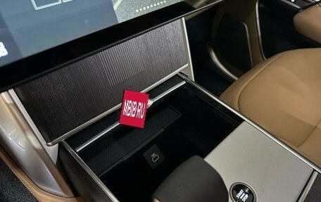 Land Rover Range Rover IV рестайлинг, 2025 год, 27 995 000 рублей, 29 фотография