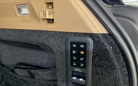 Land Rover Range Rover IV рестайлинг, 2025 год, 27 995 000 рублей, 39 фотография