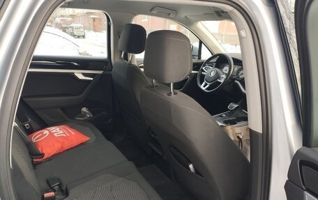 Volkswagen Touareg III, 2019 год, 3 850 000 рублей, 8 фотография