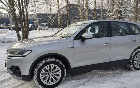 Volkswagen Touareg III, 2019 год, 3 850 000 рублей, 3 фотография