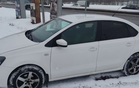 Volkswagen Polo VI (EU Market), 2012 год, 470 000 рублей, 2 фотография