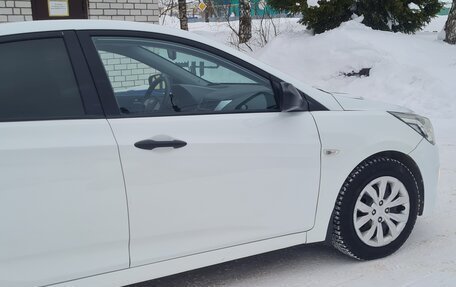 Hyundai Solaris II рестайлинг, 2014 год, 639 000 рублей, 6 фотография