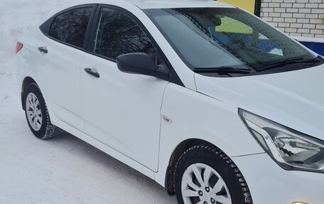 Hyundai Solaris II рестайлинг, 2014 год, 639 000 рублей, 7 фотография