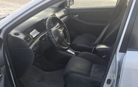 Toyota Corolla, 2005 год, 8 фотография