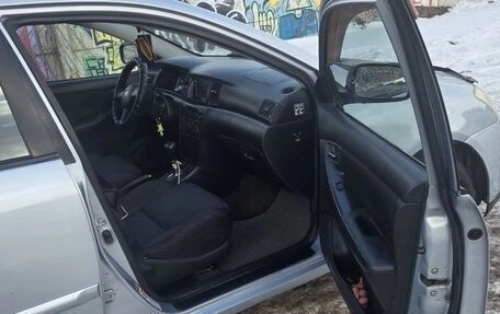 Toyota Corolla, 2005 год, 11 фотография