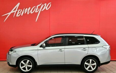 Mitsubishi Outlander III рестайлинг 3, 2013 год, 1 295 000 рублей, 2 фотография